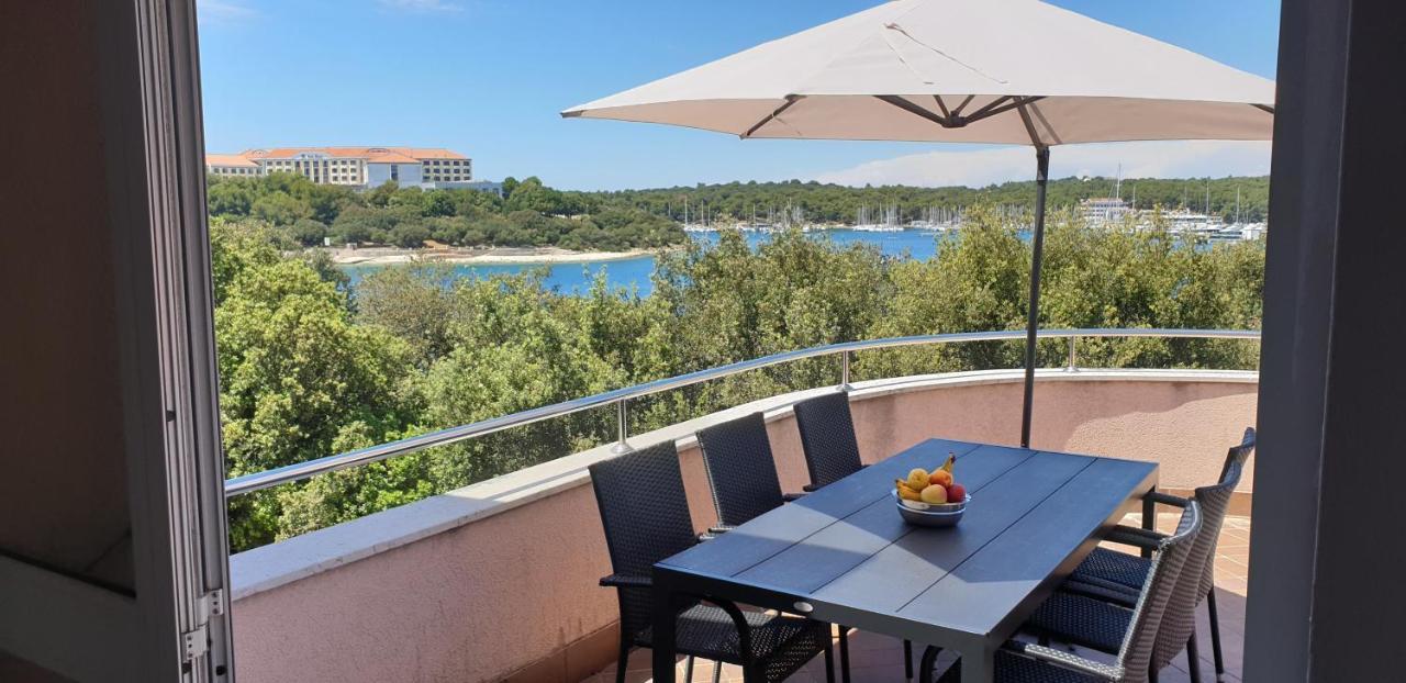 Apartments Seafront Villa Pula Zewnętrze zdjęcie